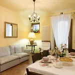 Dimora Della Rovere Bed & Breakfast