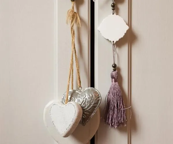 Dimora Della Rovere Bed & Breakfast 3*