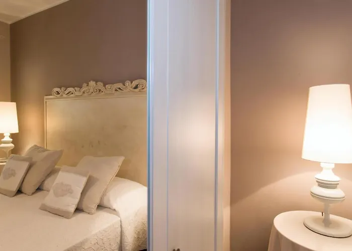 Dimora Della Rovere Bed & Breakfast 3*